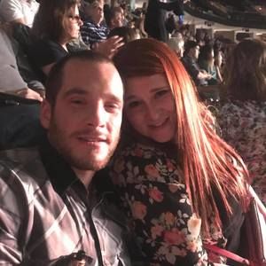 Meet your Posher, Lori